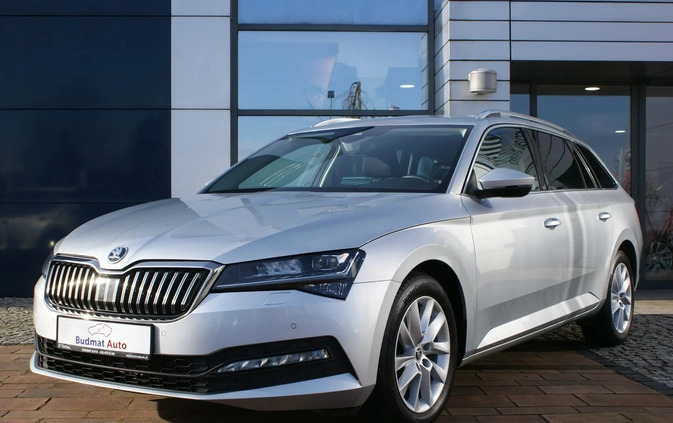 Skoda Superb cena 106900 przebieg: 54499, rok produkcji 2019 z Świerzawa małe 704